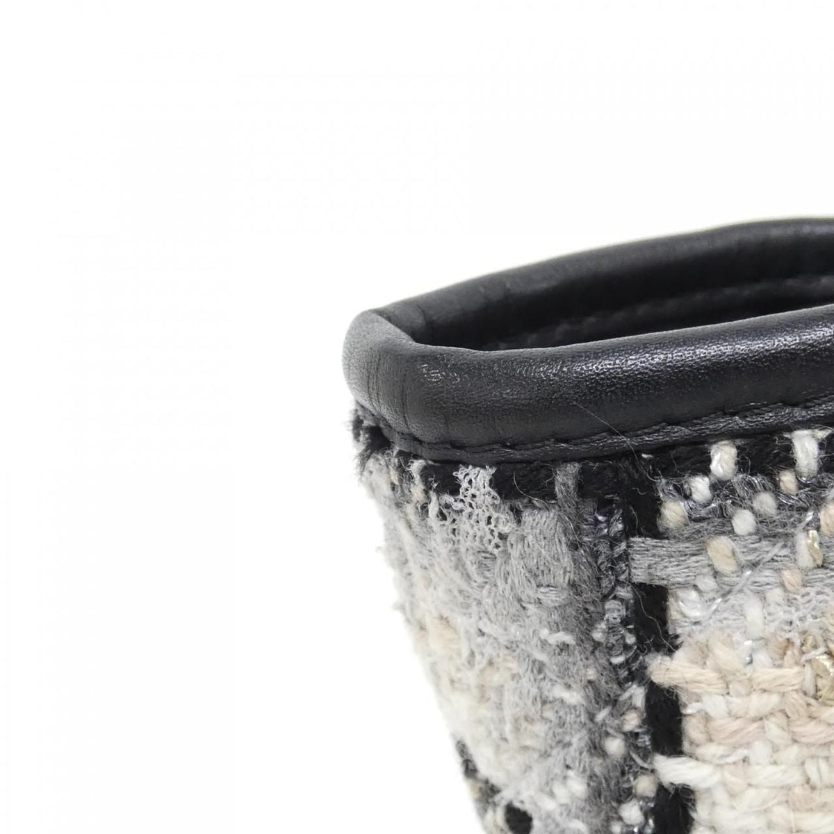 Chanel Cotton Wool Tweed Shoulder Bag