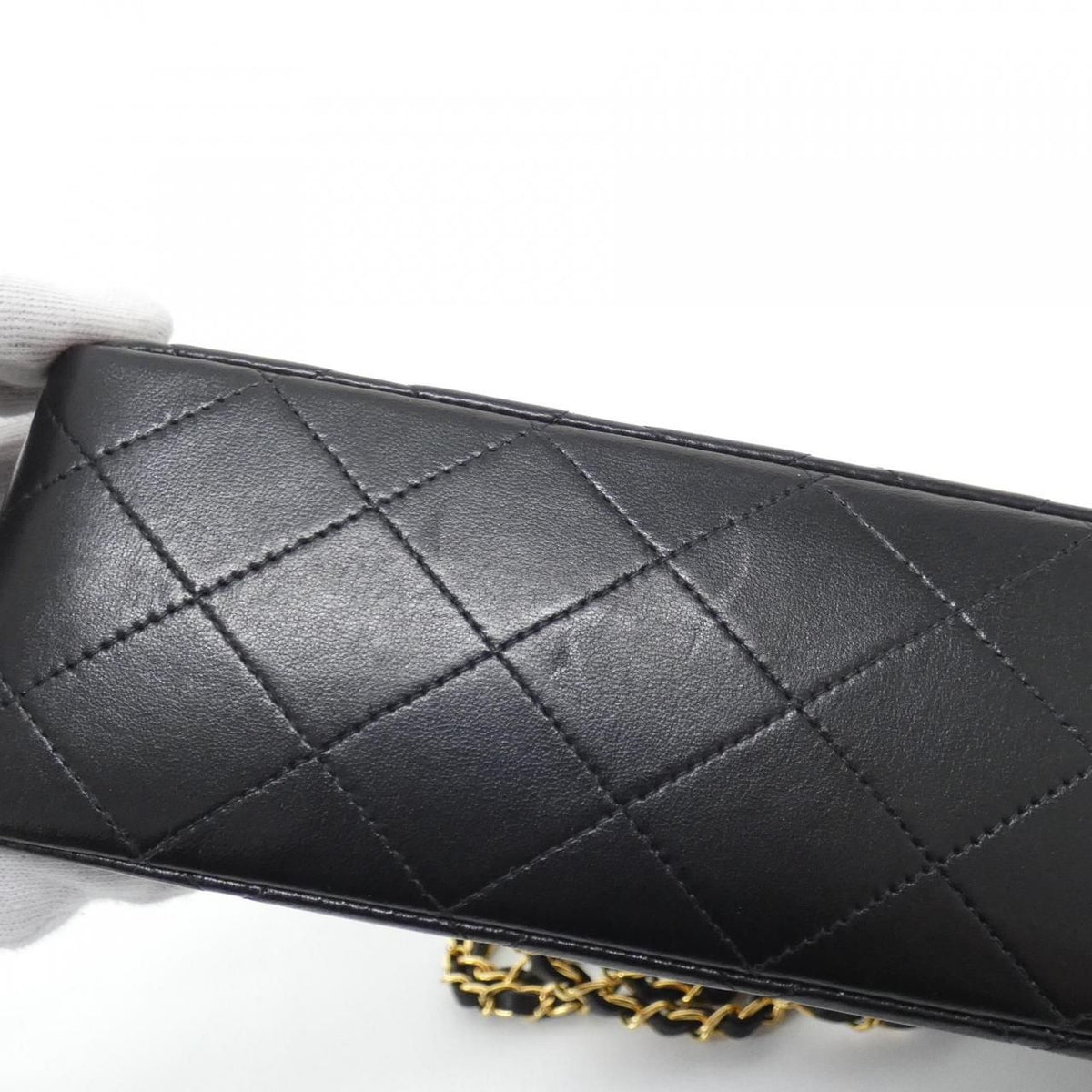 Chanel 1112 Lambskin Shoulder Bag