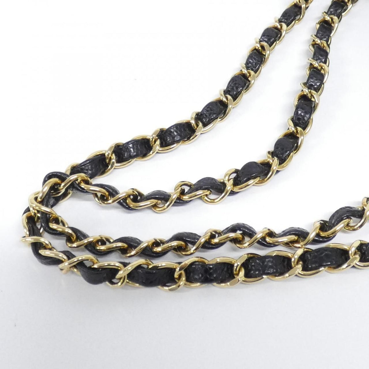 Chanel Caviar Skin Shoulder Bag