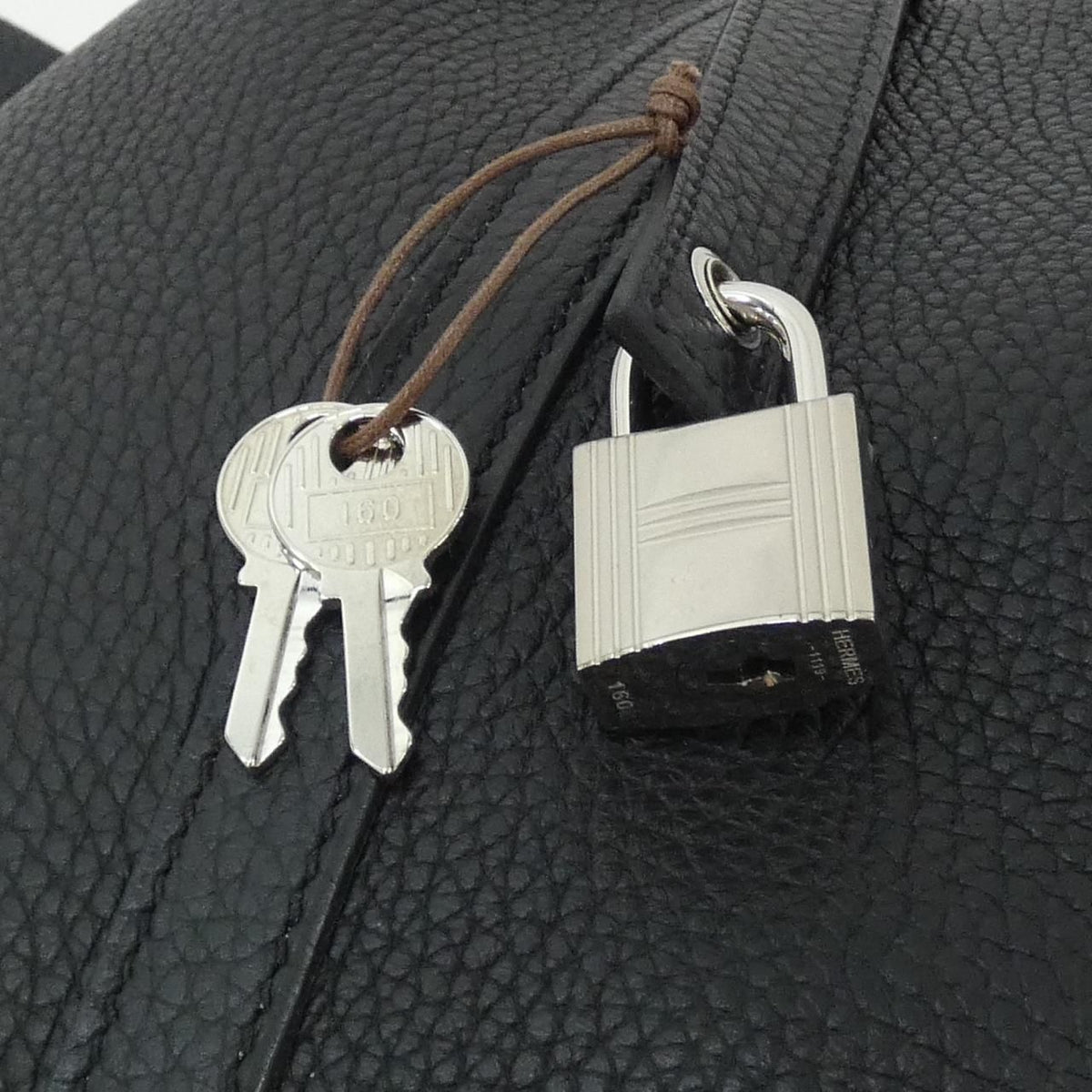 Hermes Picotin Lock MM Taurillon Clemence Handbag