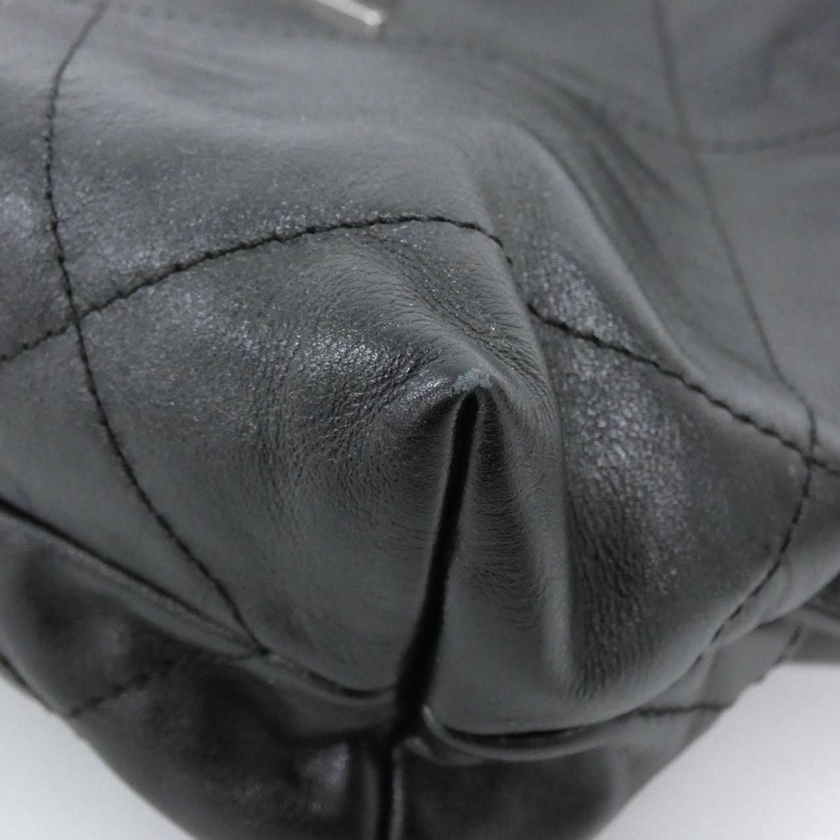 Chanel Chanel22 Calf Backpack