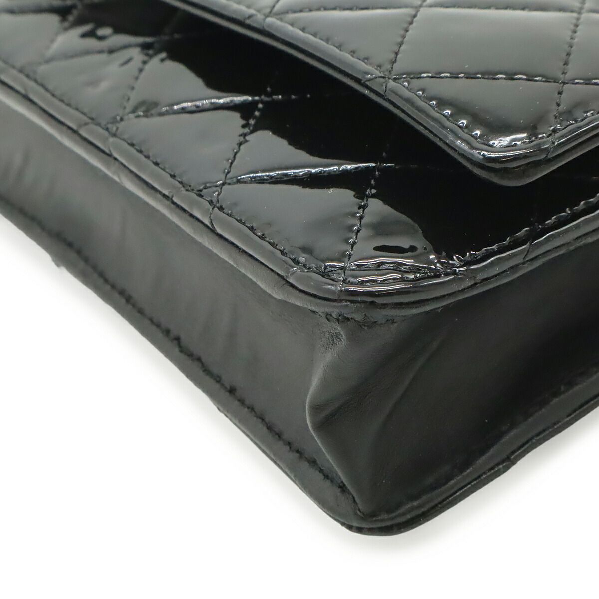 Chanel Matelasse Patent Leather Chain Wallet