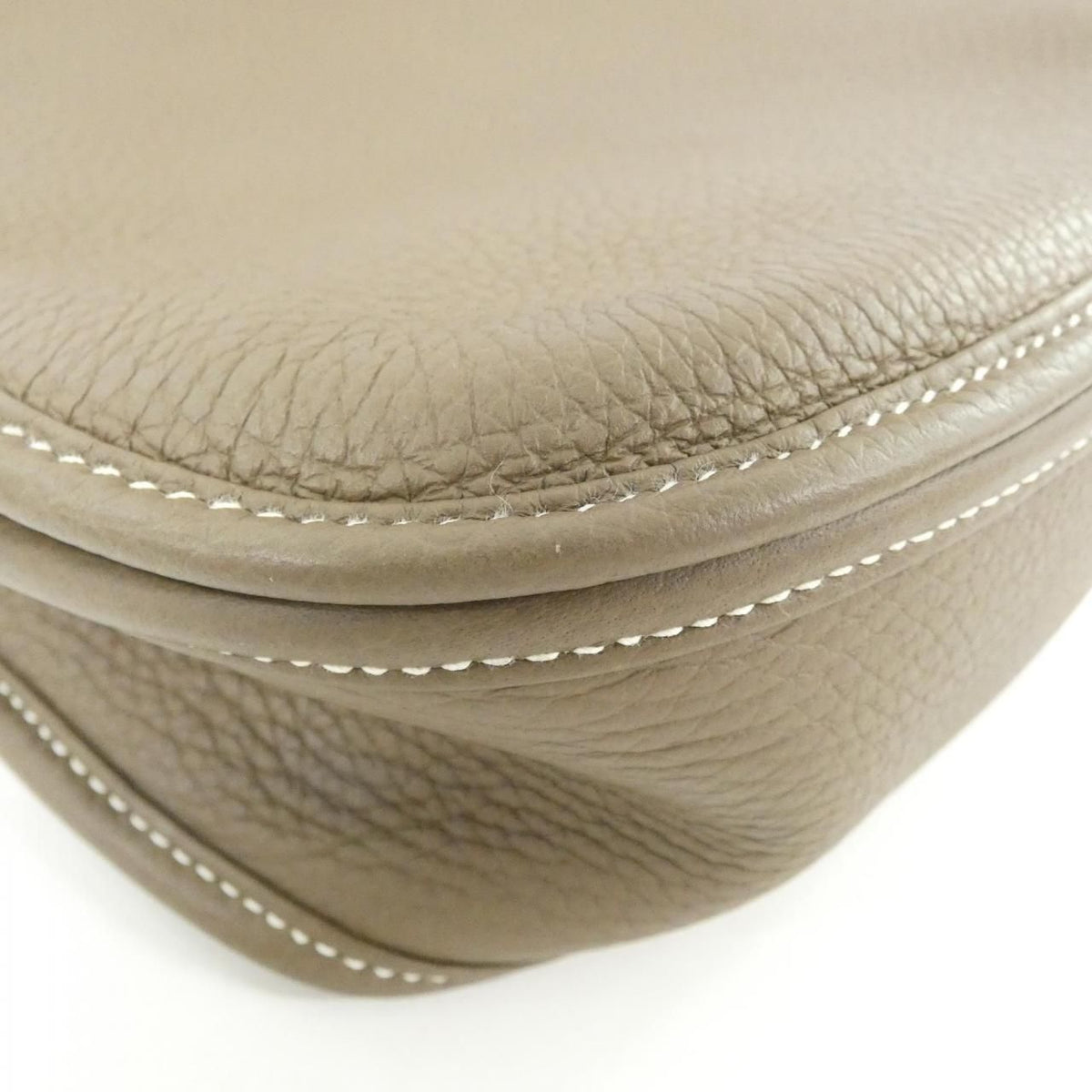 Hermes Evelyne3 PM Taurillon Clemence shoulder bag
