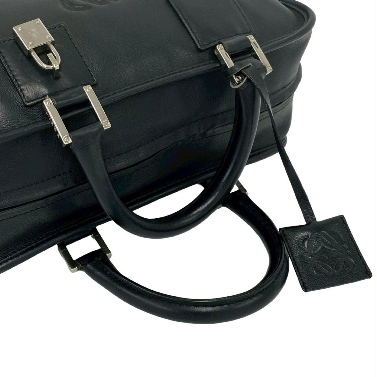 Loewe Amazona 28 Leather Handbag