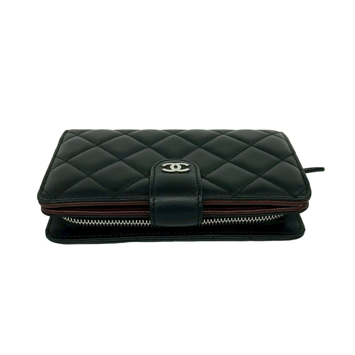 CHANEL Matelasse Lambskin Wallet