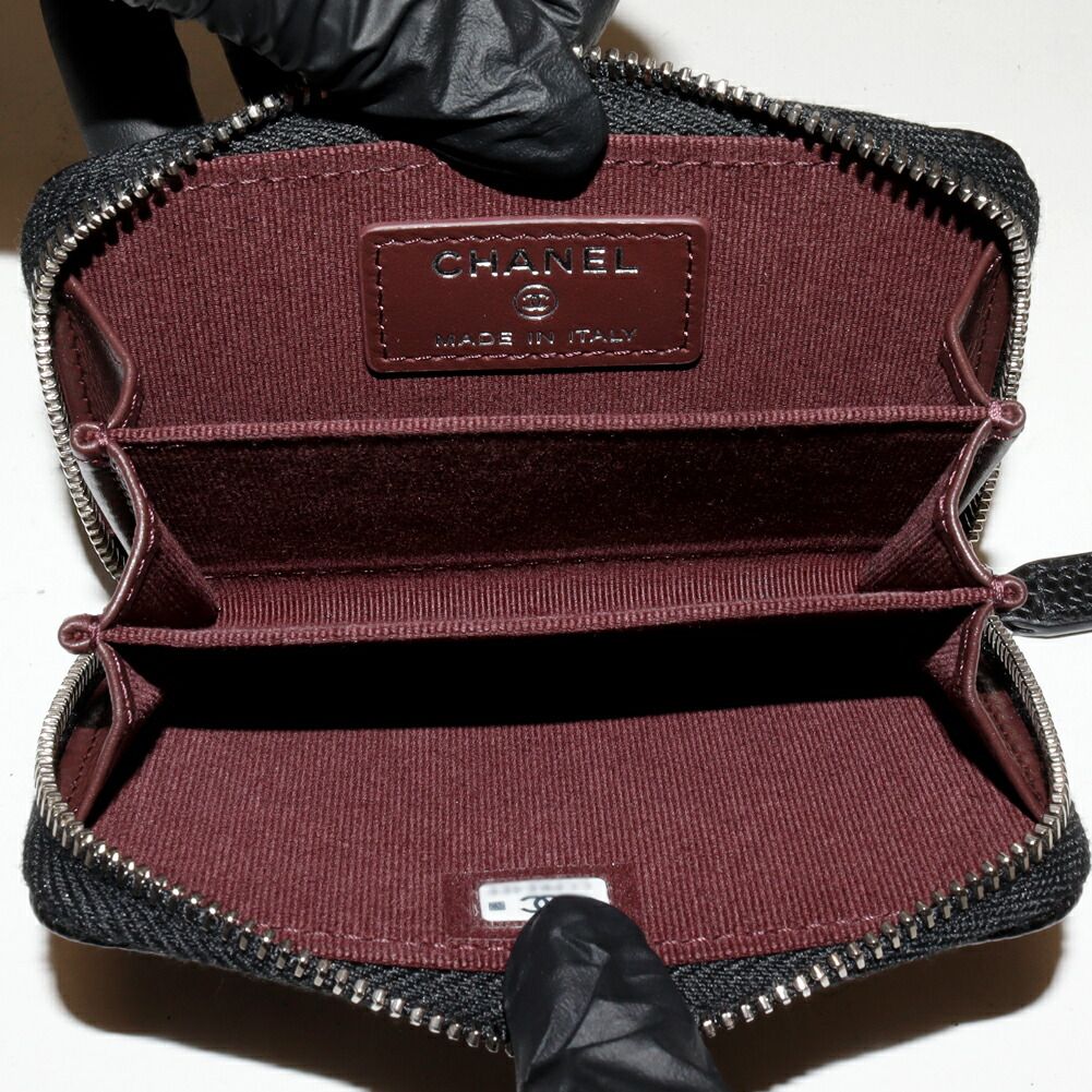 CHANEL Classic Caviar Skin Coin Purse