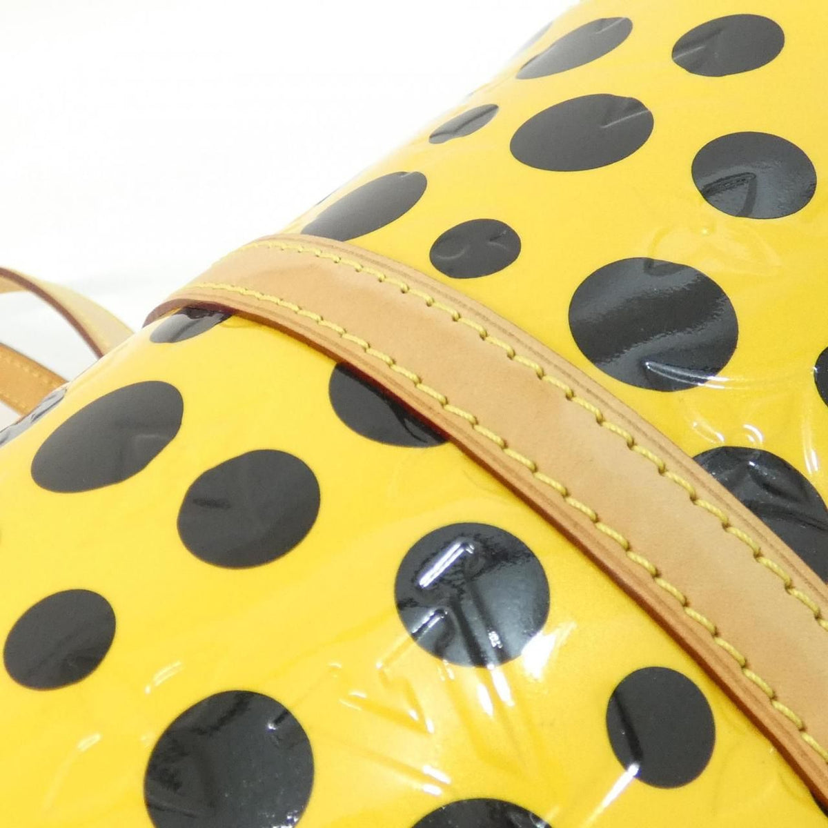 Louis Vuitton Dot Infinity Yayoi Kusama Vernis Bag Limited