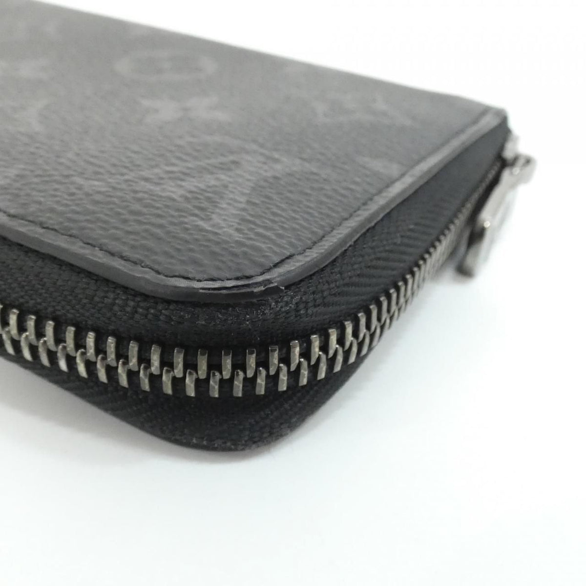 Louis Vuitton Zippy Wallet Horizontal Monogram Eclipse Long Wallet