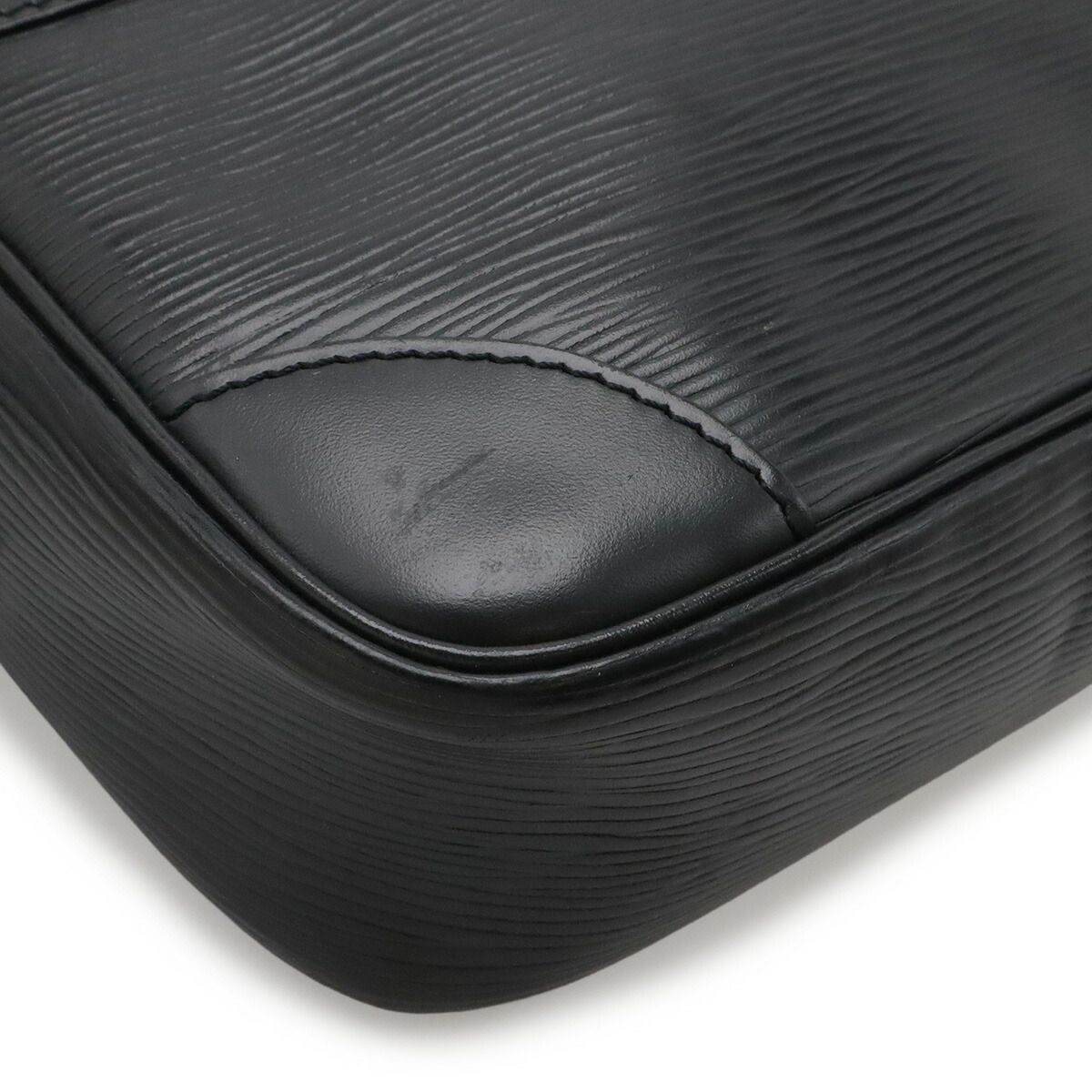 Louis Vuitton Trocadero 24 Epi Shoulder Bag