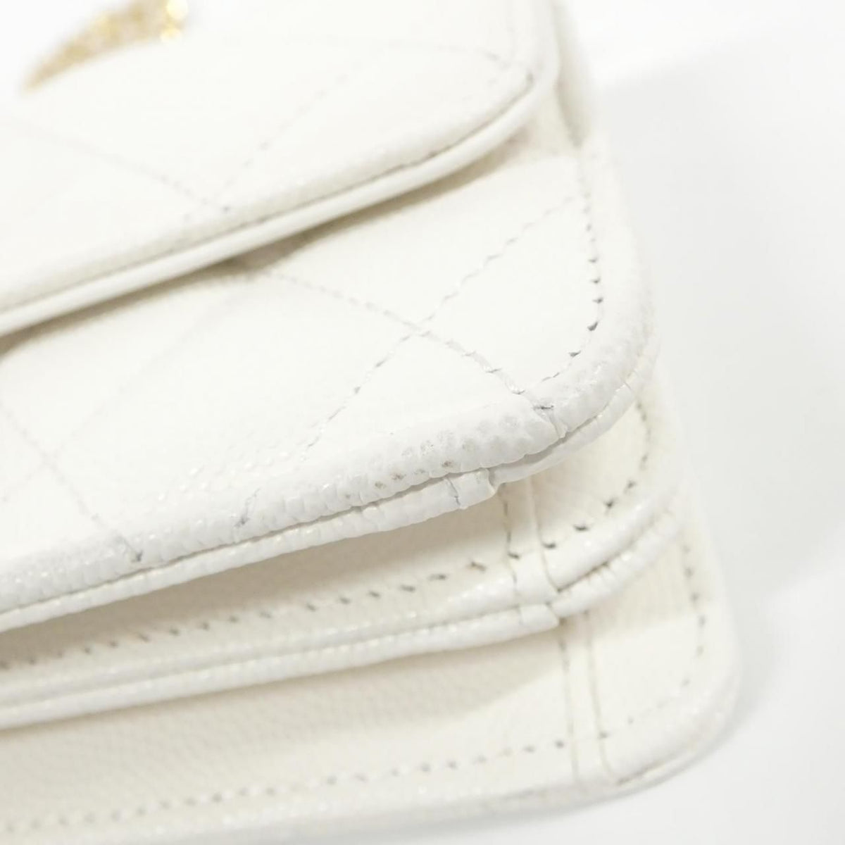 Chanel Caviar Skin Chain Clutch