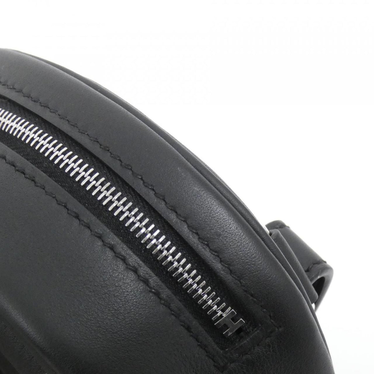 Hermes In The Loop Swift Shoulder Bag