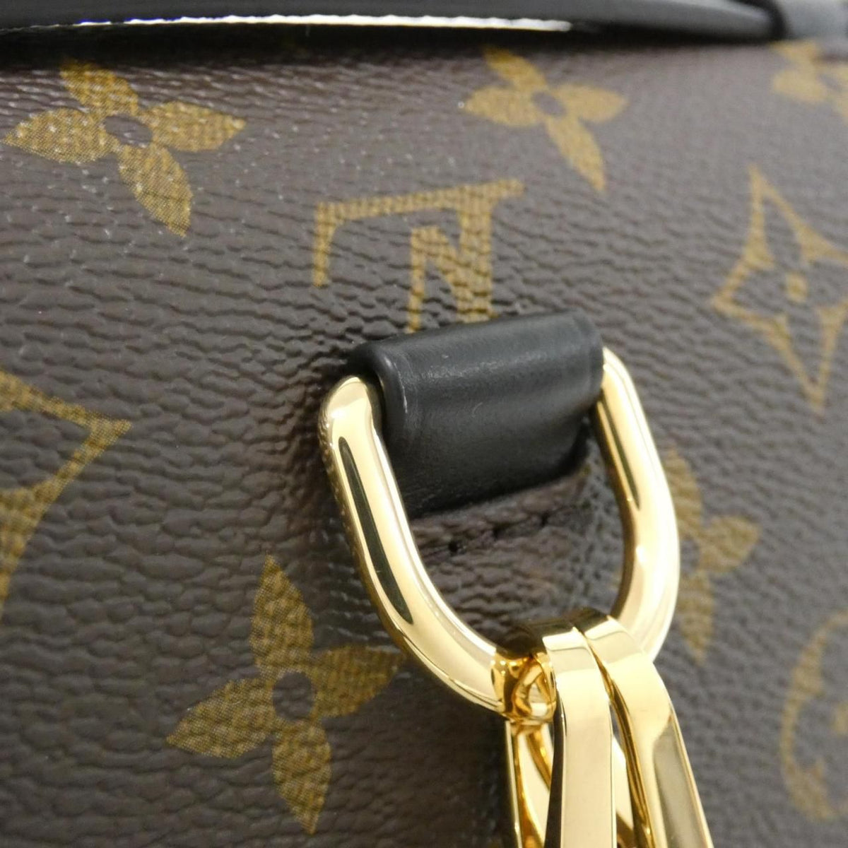 Louis Vuitton Pochette Metis Monogram Reverse Backpack