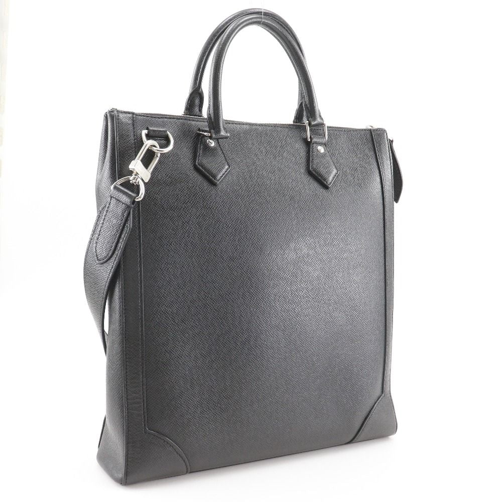 Louis Vuitton Vertical Tote Taiga Tote Bag