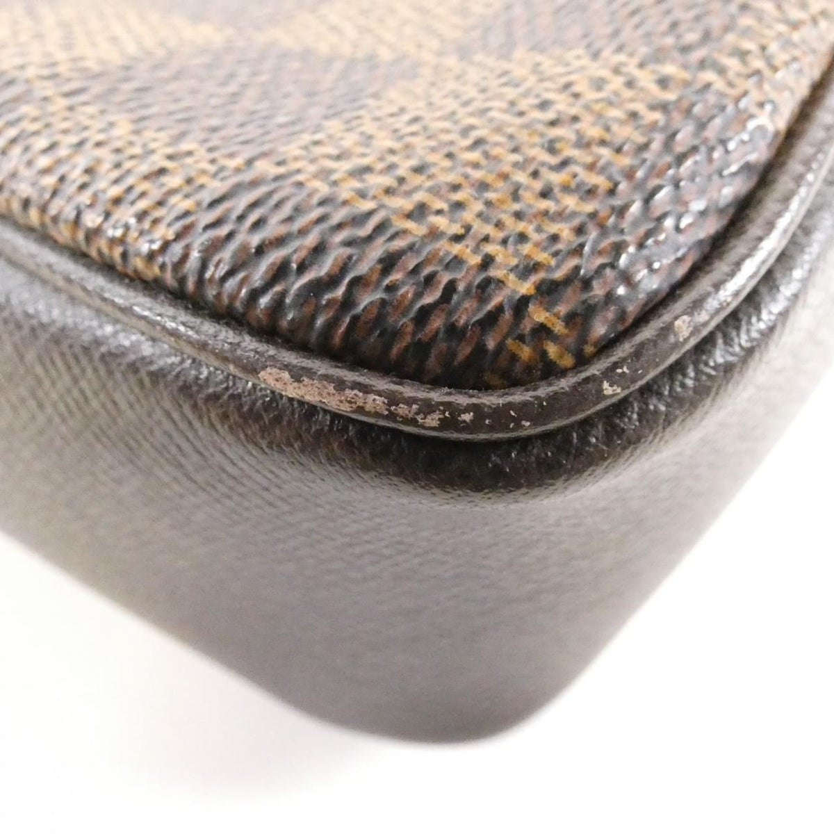 Louis Vuitton Damier Makeup Pouch
