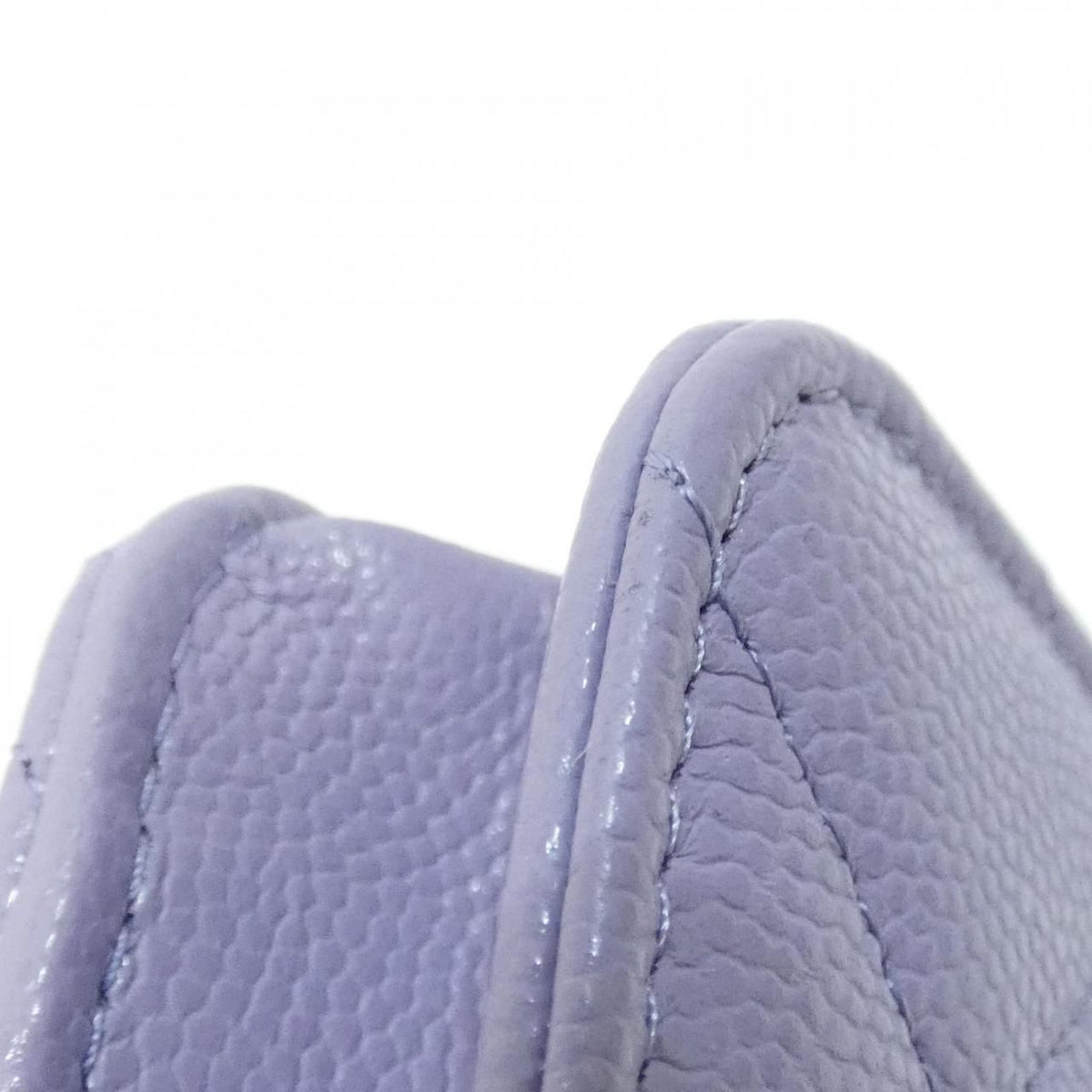 Chanel Caviar Skin Chain Wallet