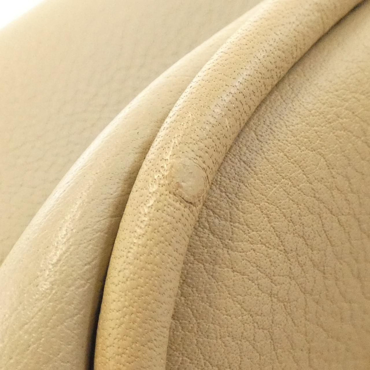 Loewe Amazona 75 Calf Handbag