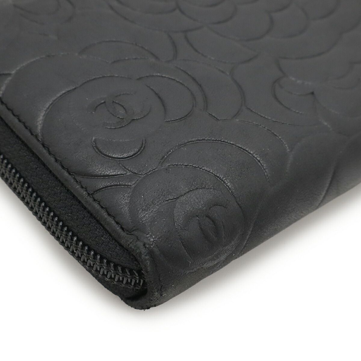 Chanel Camellia Leather Long Zip Wallet