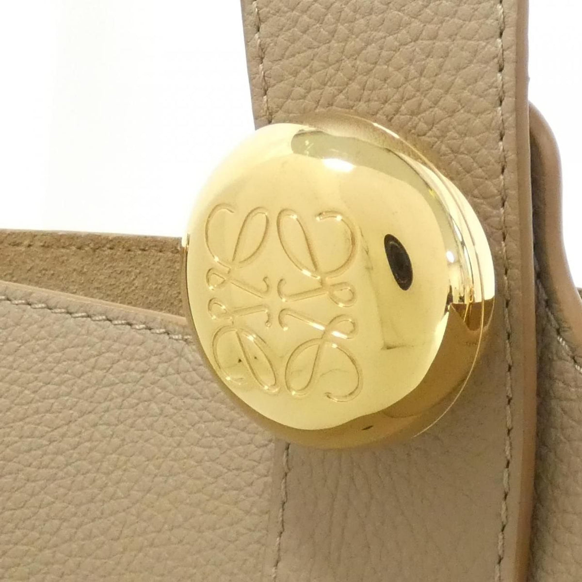 Loewe Pebble Bucket Mini Calf Bag
