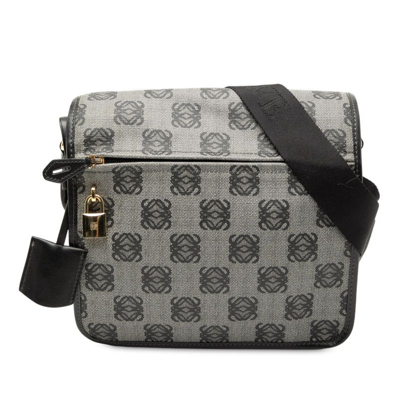 6a7c2fdc7152200ba1926a24