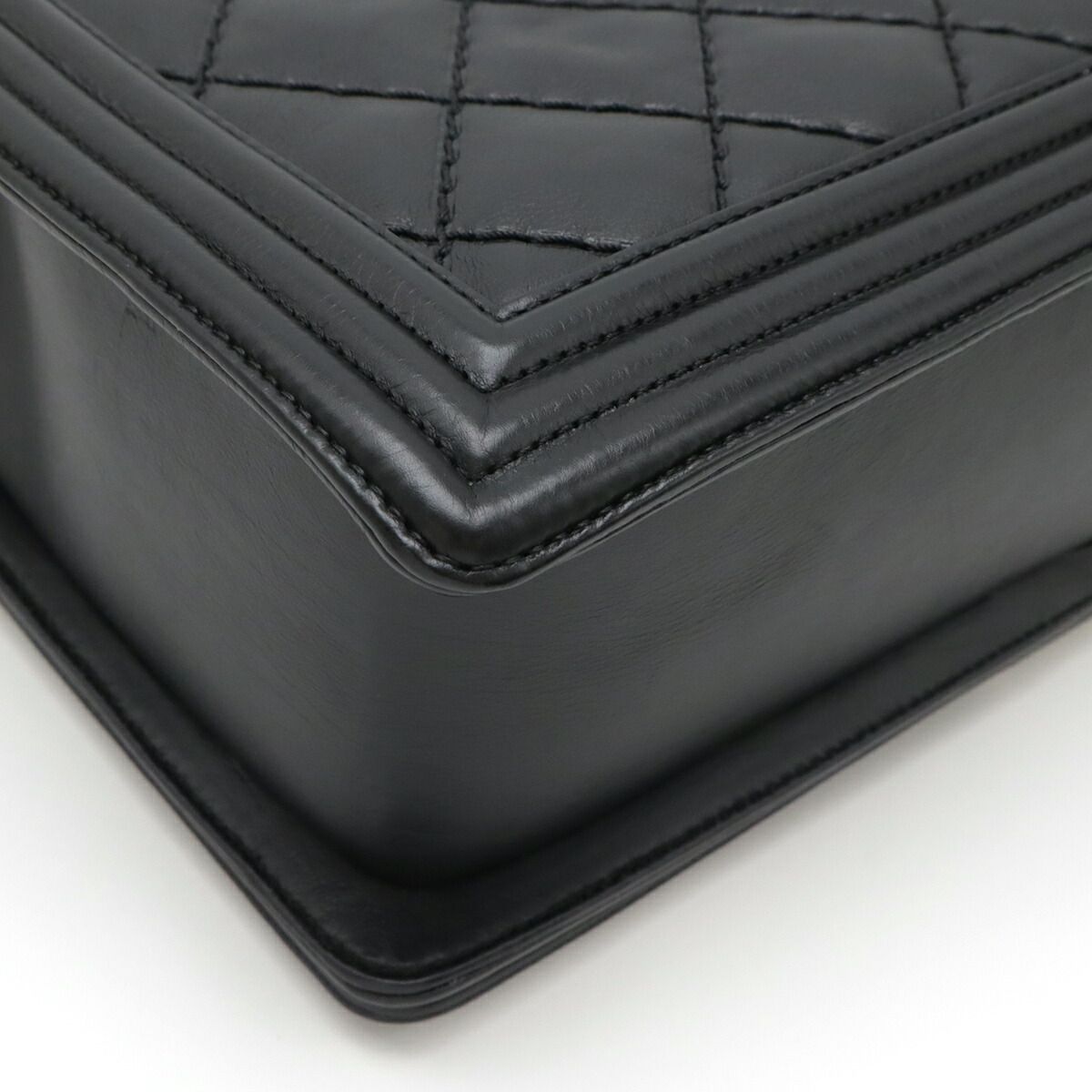 Chanel Boy Chanel 30 Calfskin Shoulder Bag