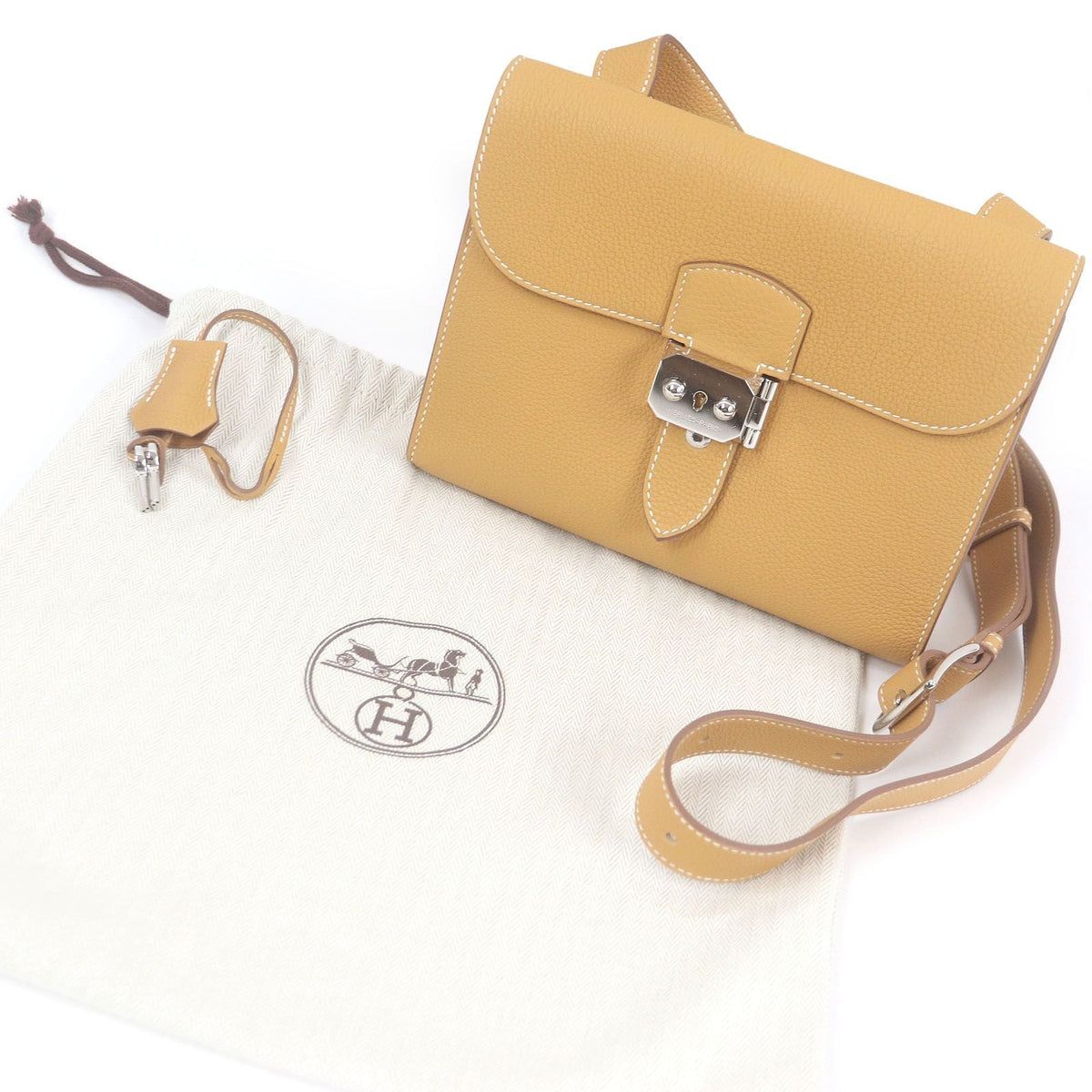 Hermes Sac Adepesh Togo Shoulder Bag
