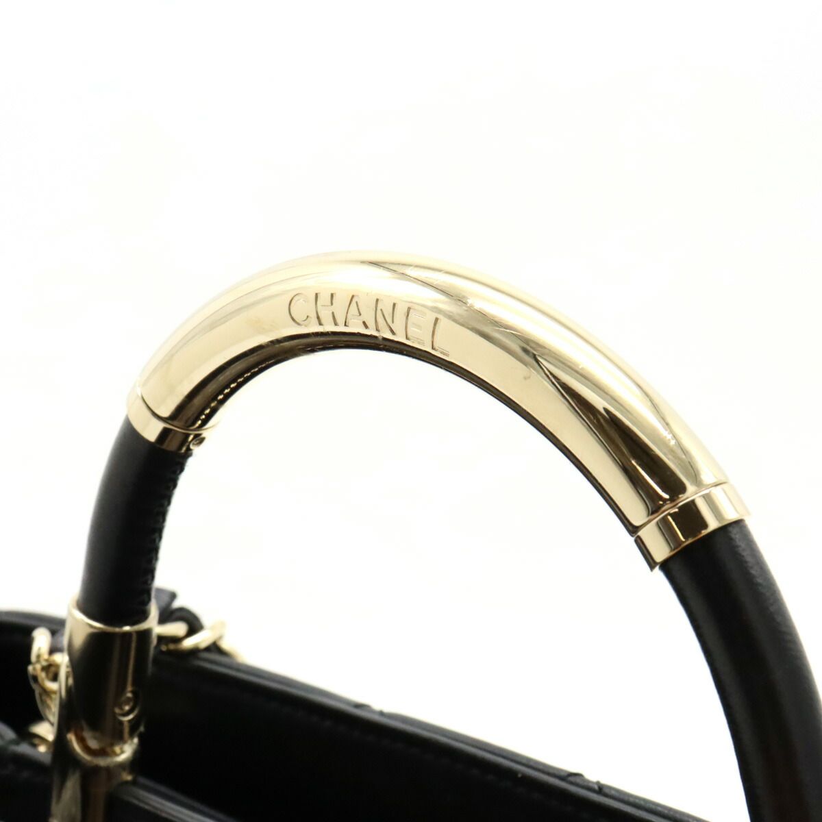 Chanel Matelasse Leather 2way Bag