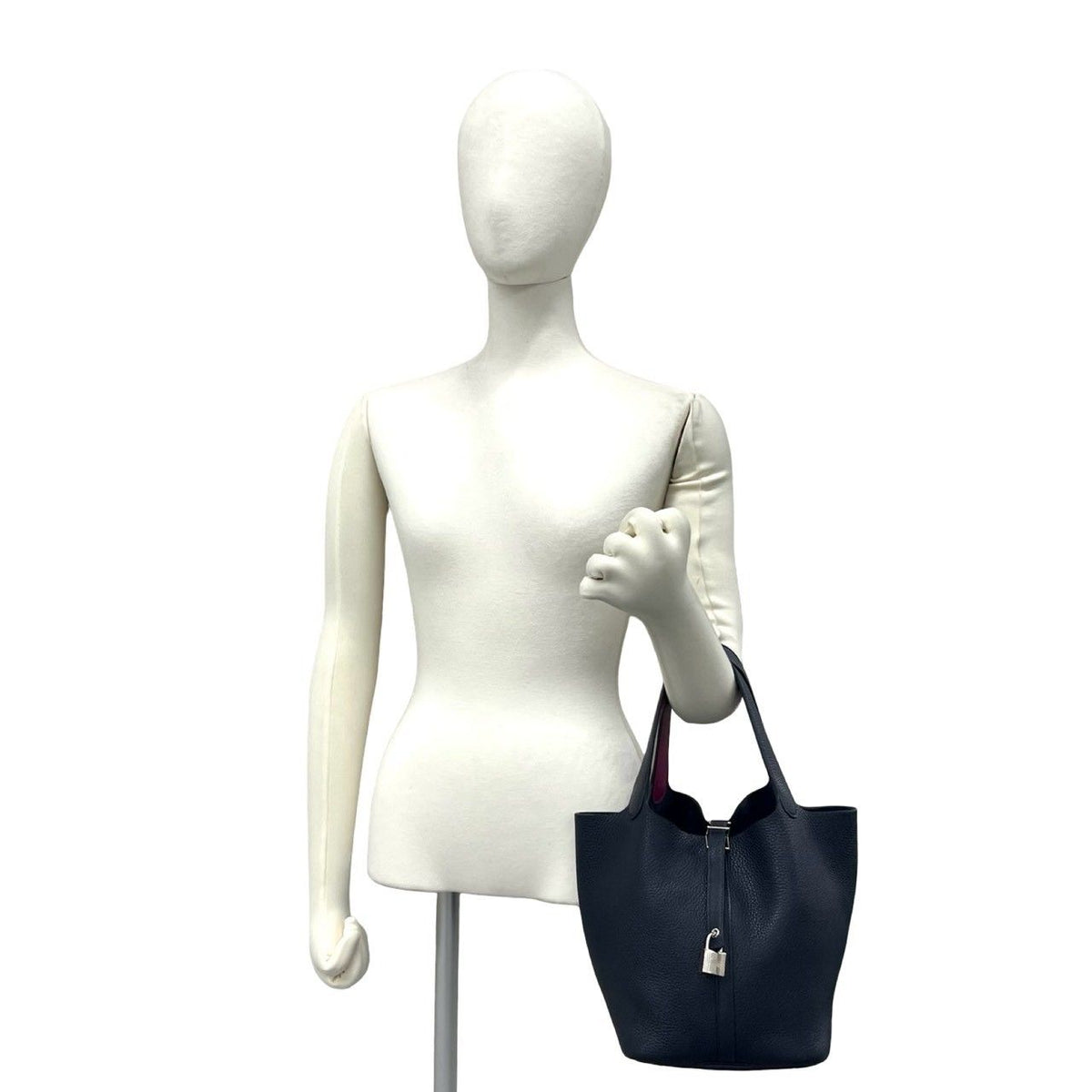 Hermes Picotin Lock MM Leather Handbag