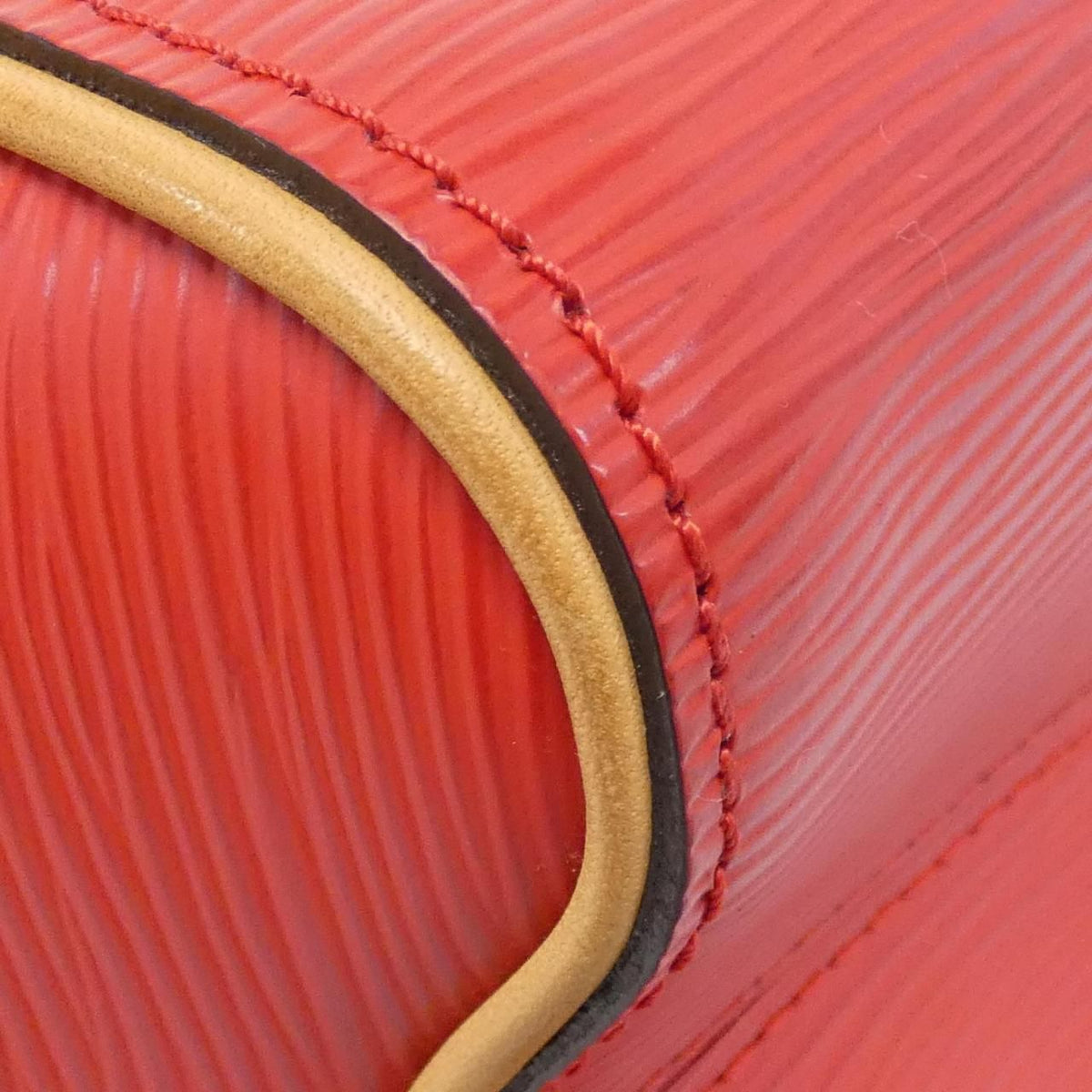 Louis Vuitton Epi Bag