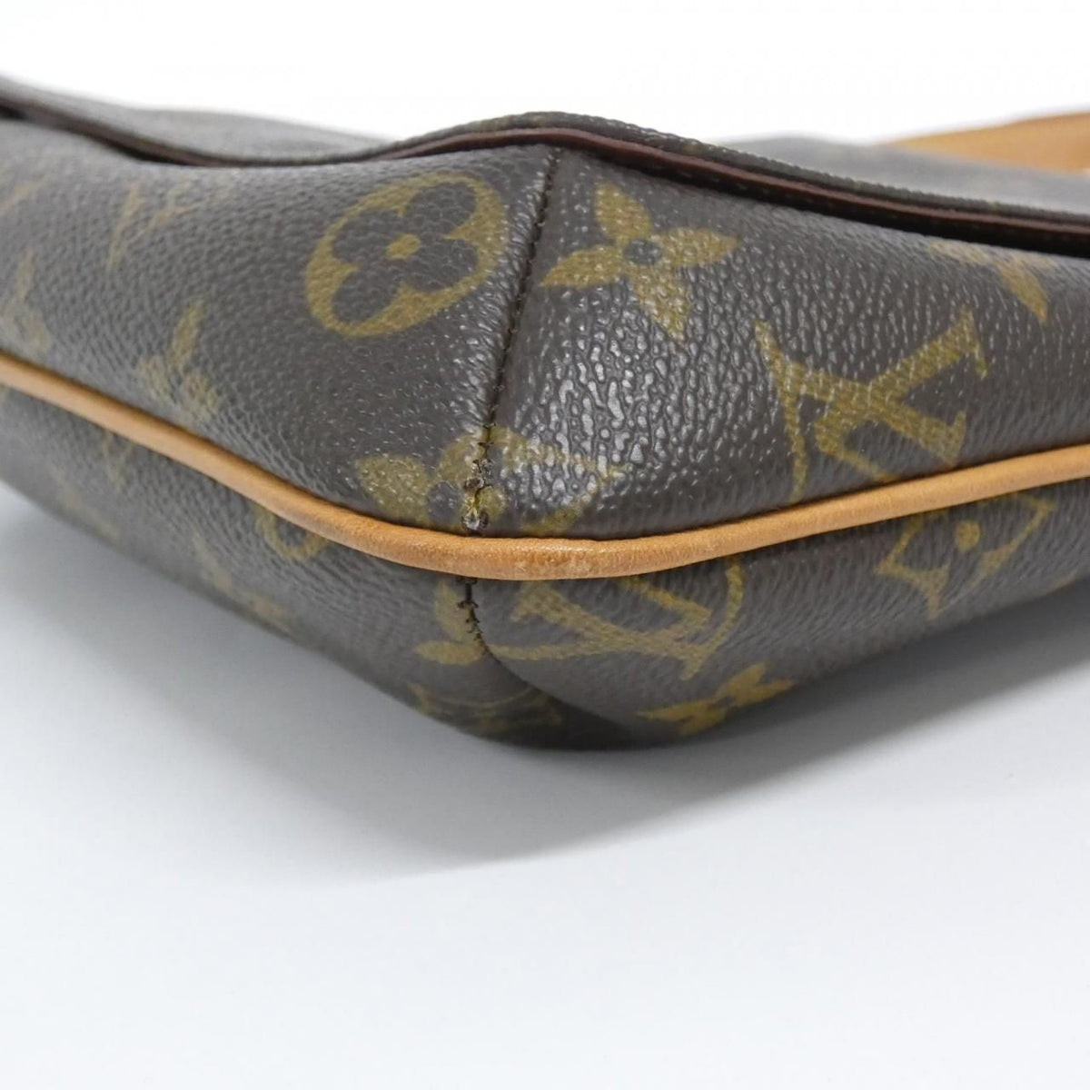 Louis Vuitton Monogram Shoulder Bag
