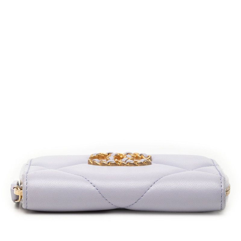 Chanel Chanel19 Lambskin Card Case