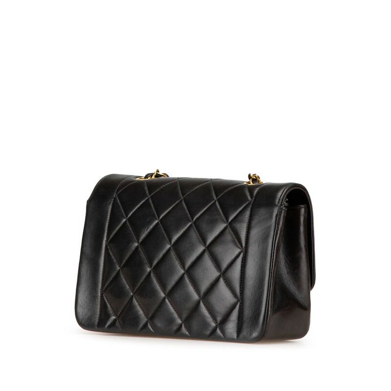 Chanel Diana22 Lambskin Shoulder Bag