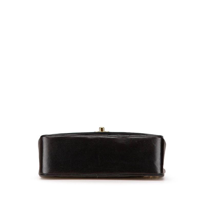 Chanel Diana22 Lambskin Shoulder Bag