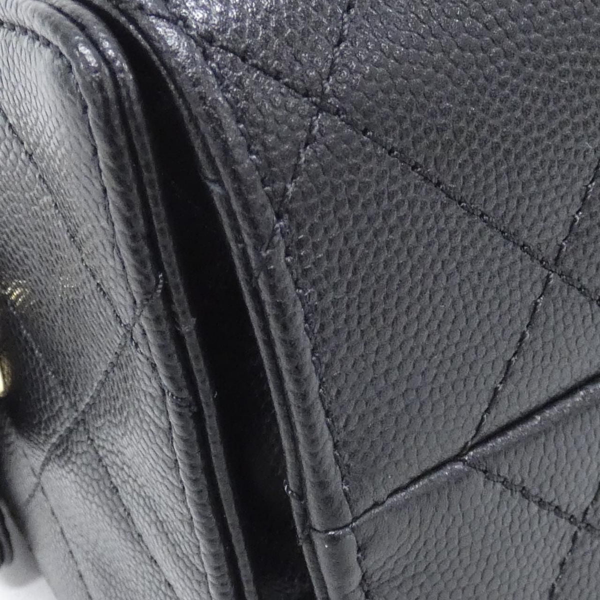 Chanel Caviar Skin Shoulder Bag