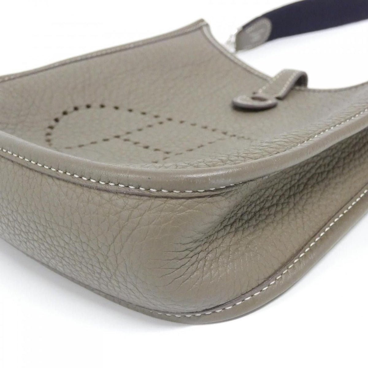Hermes Evelyn Amazon Clemence Shoulder Bag