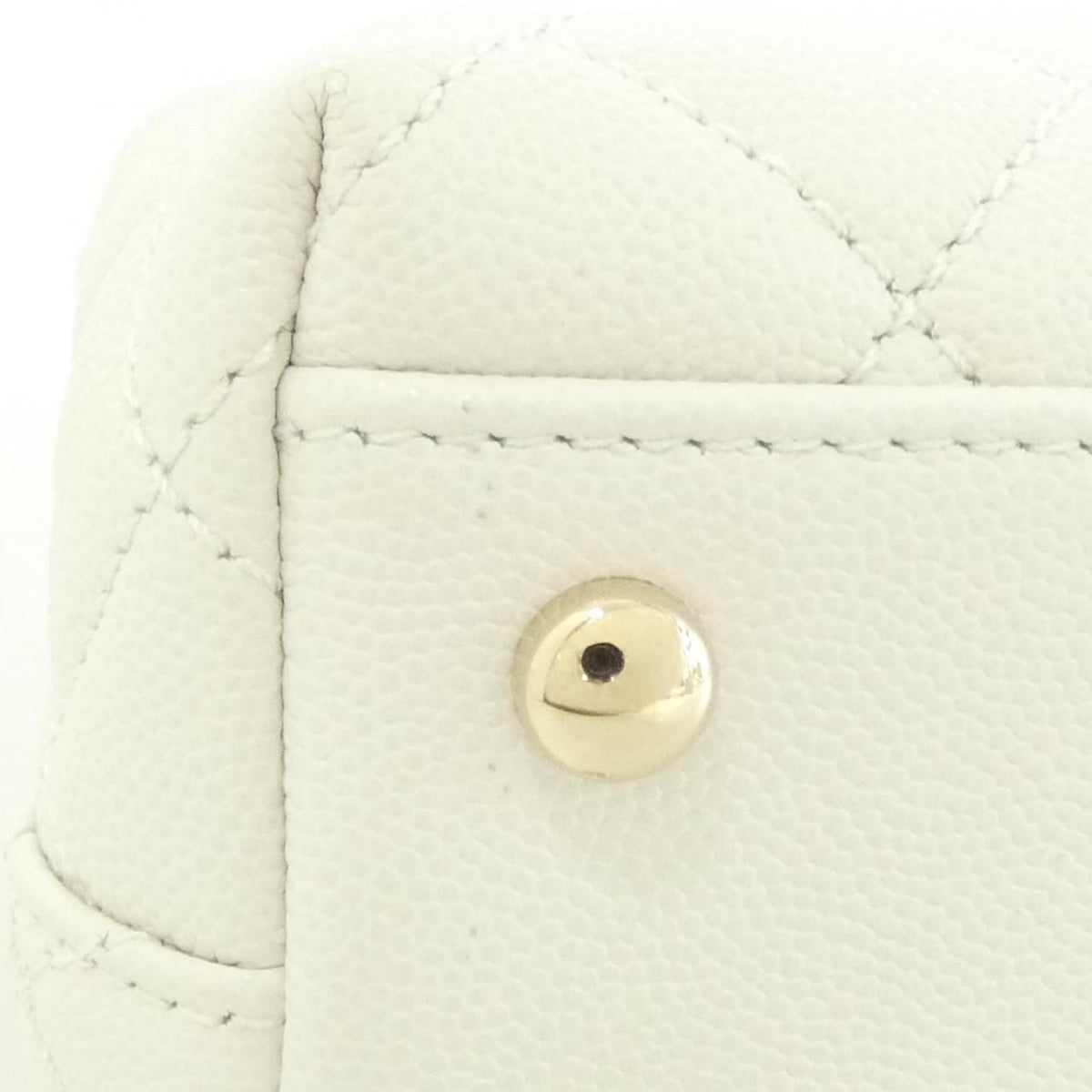 Chanel Coco Handle Caviar Skin Handbag