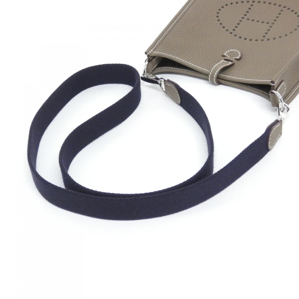 Hermes Evelyne16 Taurillon Clemence Shoulder Bag