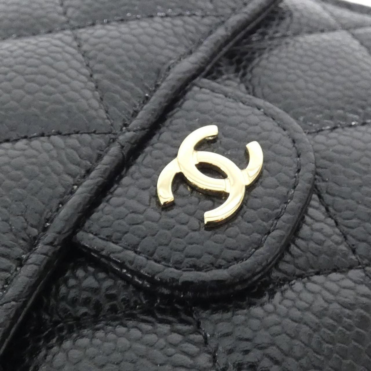 Chanel Timeless Classic Caviar Skin Wallet
