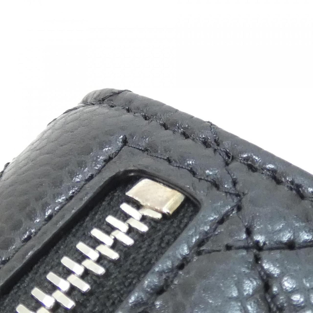 Chanel Timeless Classic Caviar Skin Wallet