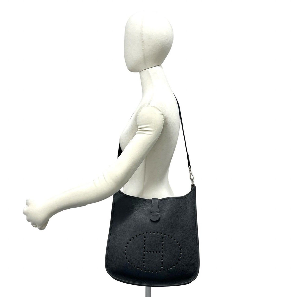 Hermes Evelyne GM Fjord Leather Shoulder Bag