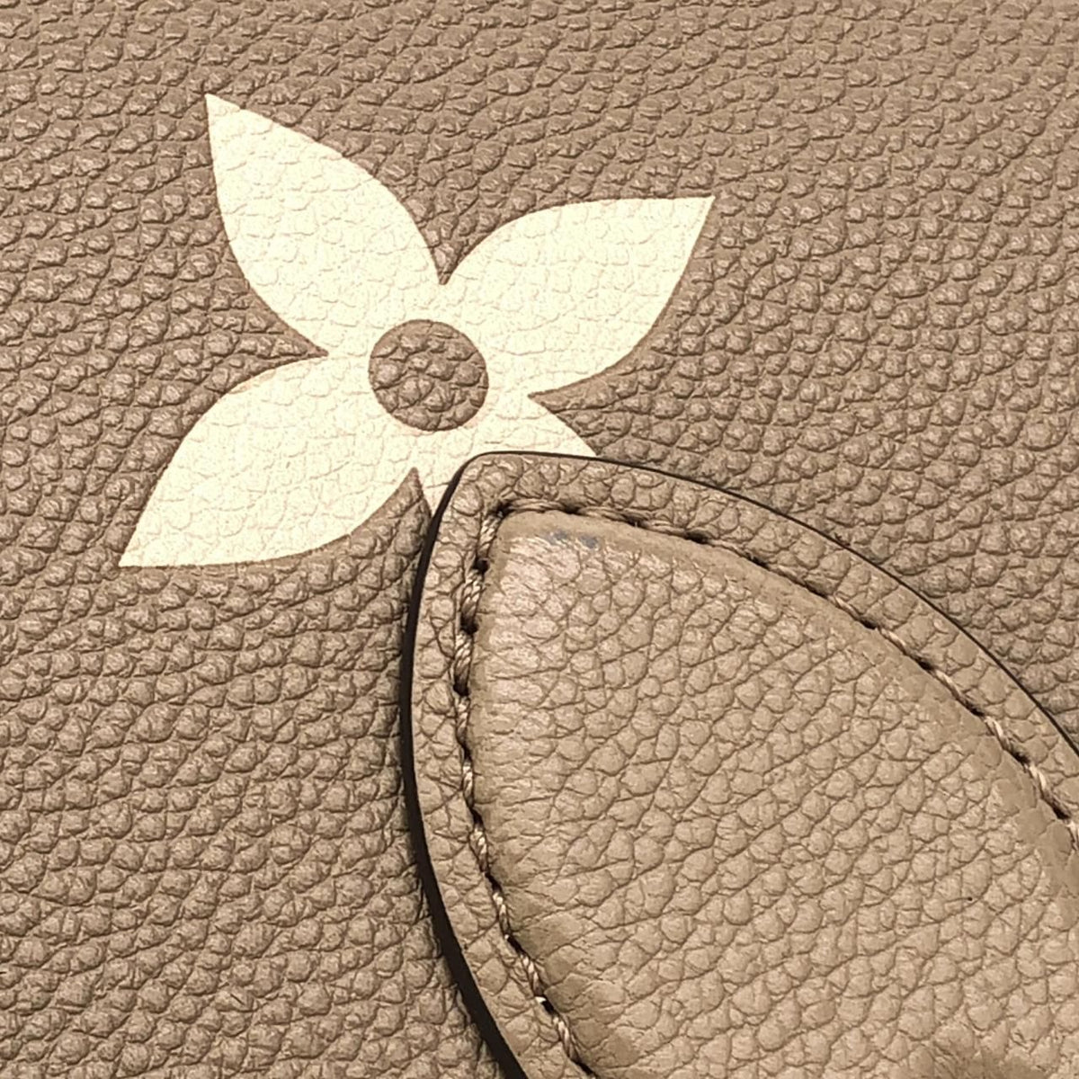 Louis Vuitton OnTheGo Monogram Empreinte Bag