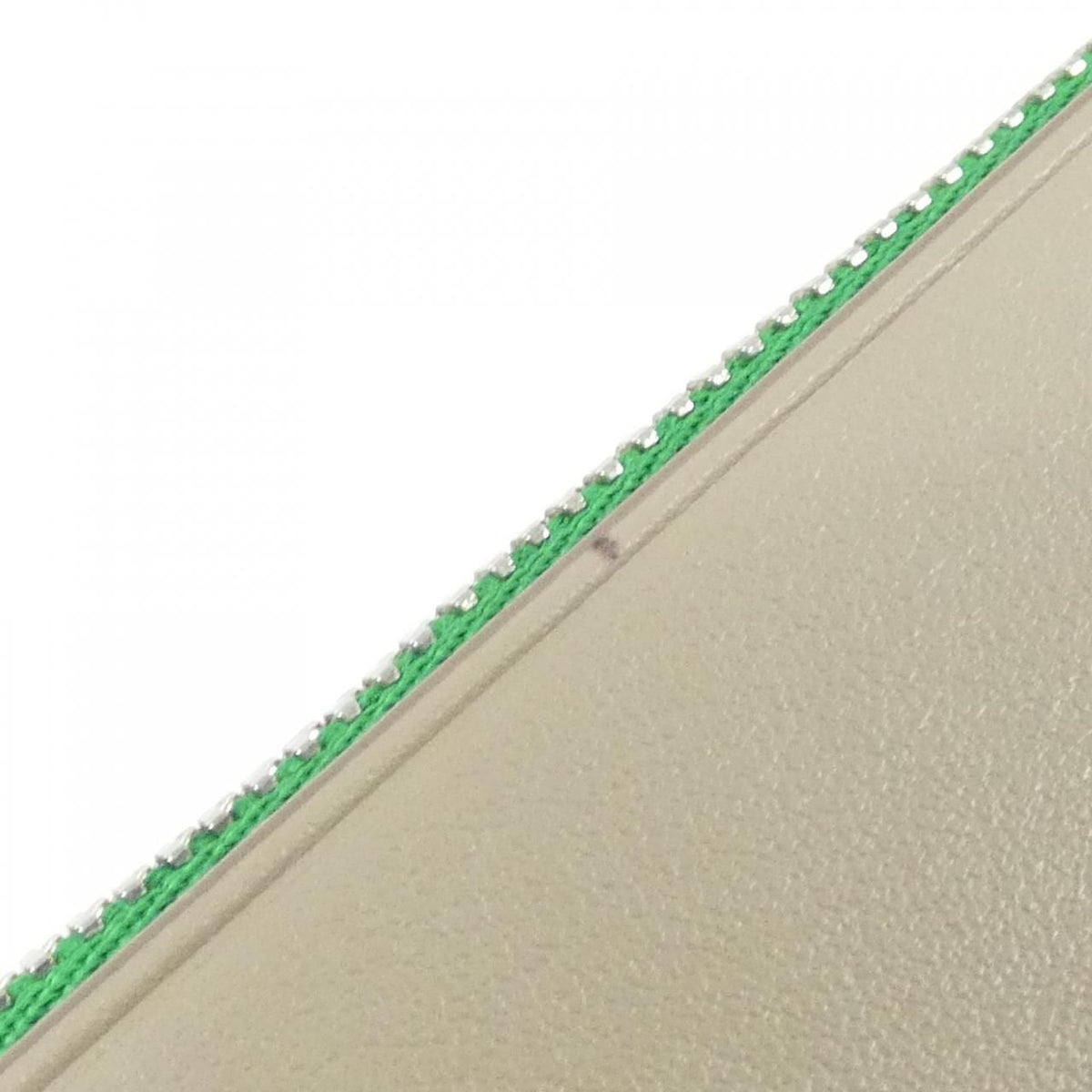 Loewe Pebble Slider Coin Card Holder Calf Coin Case