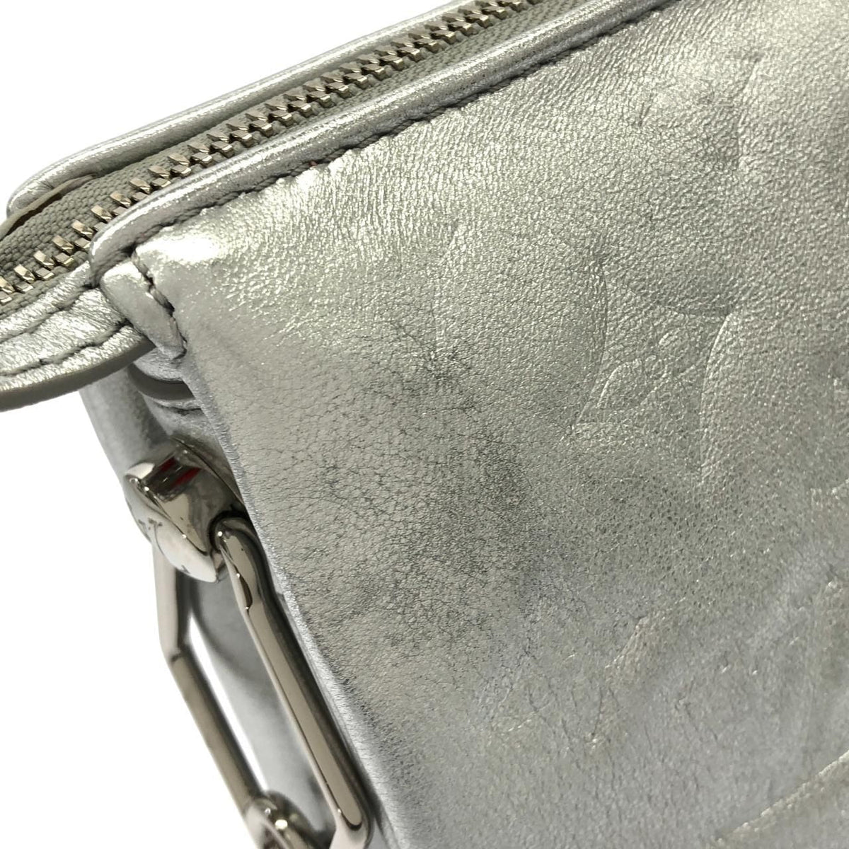 Louis Vuitton Coussin Lambskin Shoulder Bag