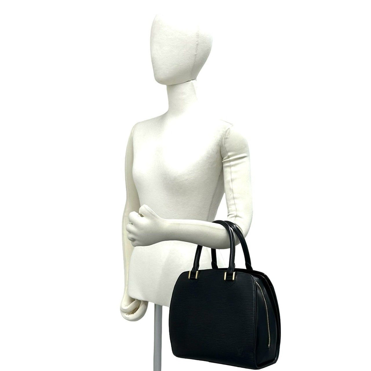 Louis Vuitton Pont Neuf Epi Leather Handbag