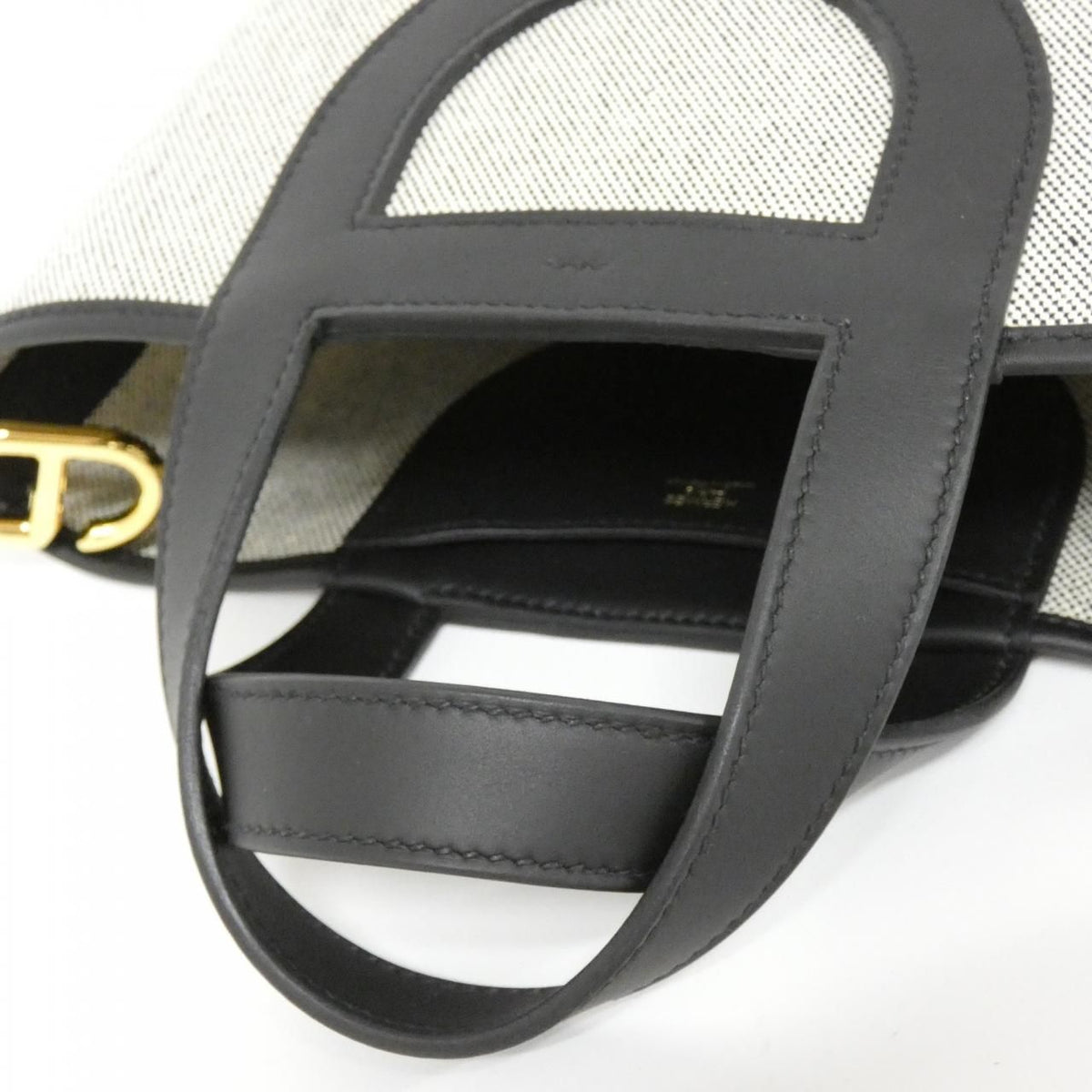 Hermes In The Loop18 Toile H Swift Shoulder Bag