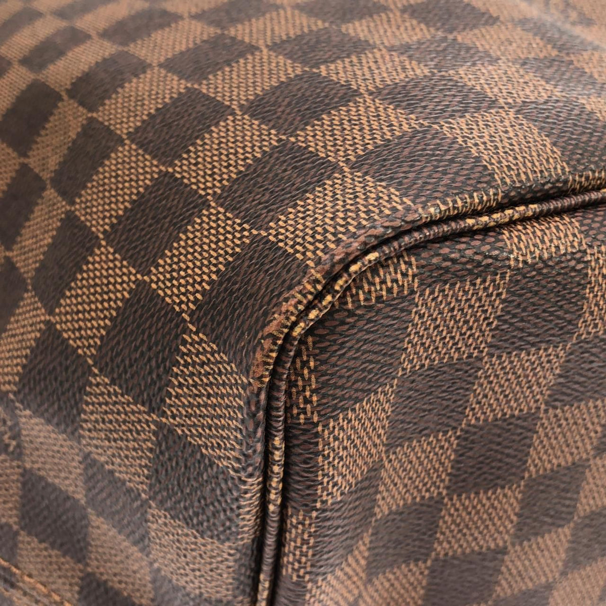 Louis Vuitton Neverfull Damier Bag