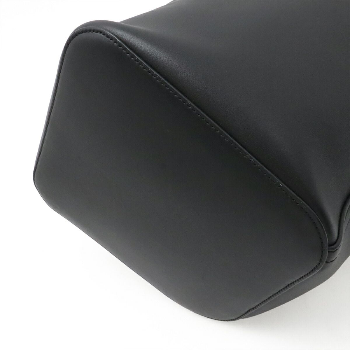 Loewe Pebble Bucket Smooth Calf Leather Shoulder Bag