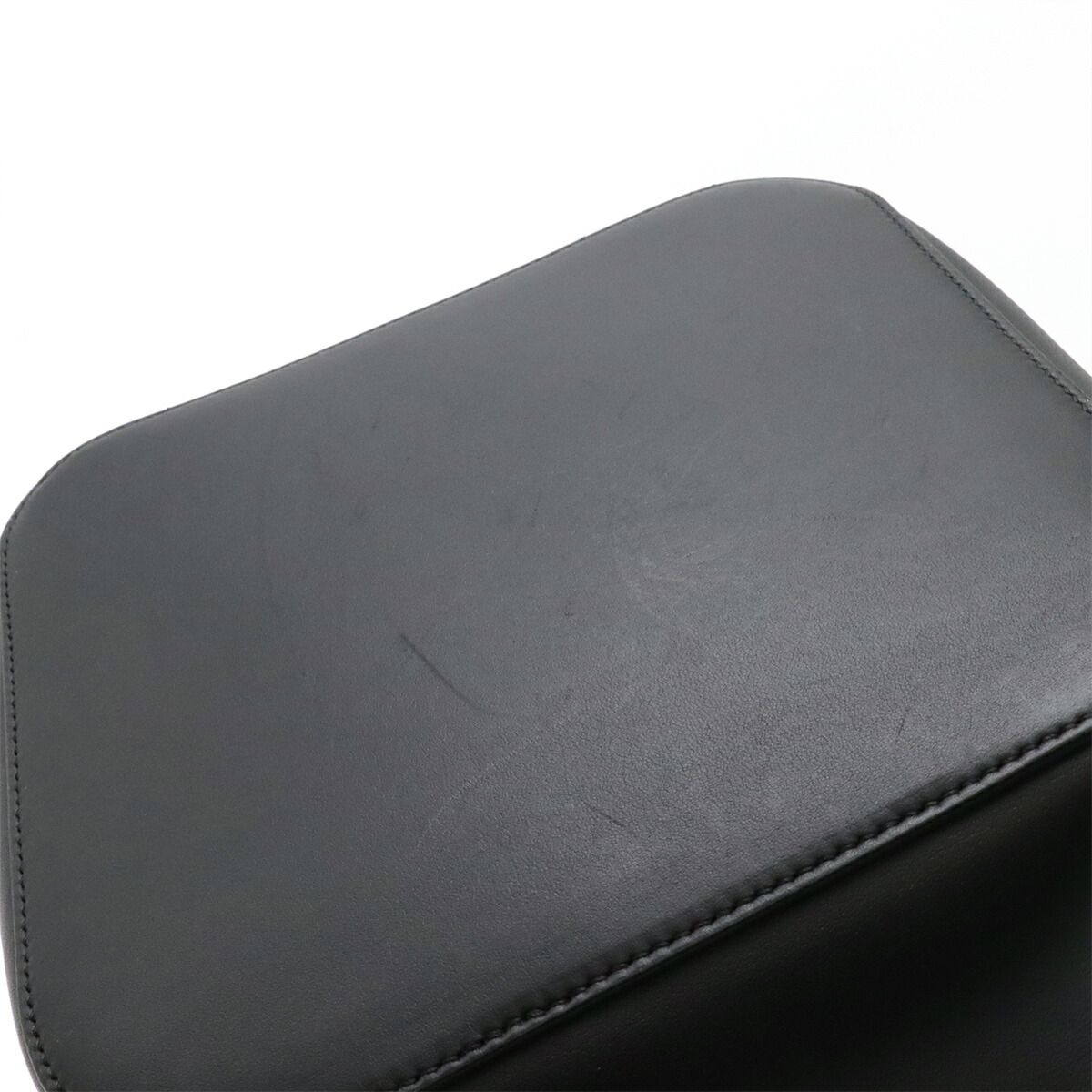 Loewe Pebble Bucket Smooth Calf Leather Shoulder Bag
