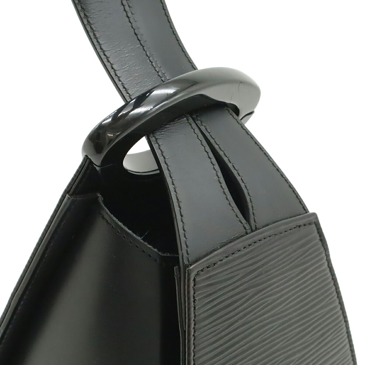 Louis Vuitton Epi shoulder bag