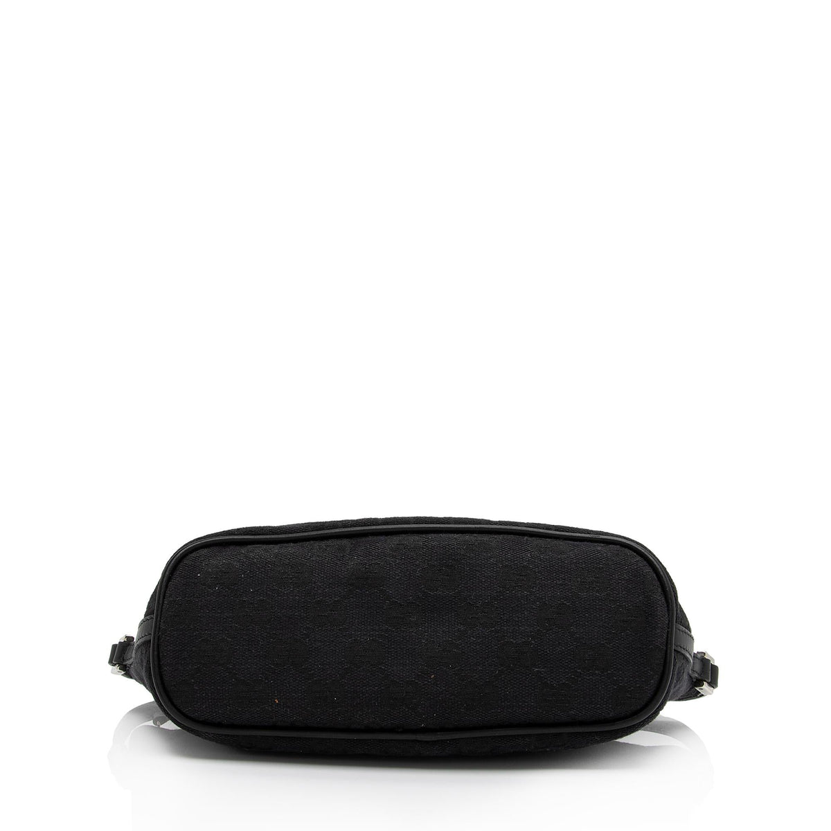 Gucci GG Canvas Classic Pochette (SHF-cCuOk2)