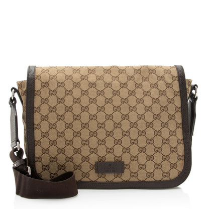 Gucci GG Canvas Flap Messenger (SHF-jreKOd)